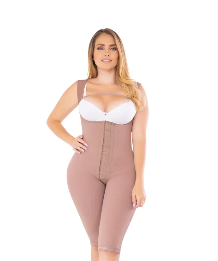 Faja postquirúrgica con alta compresión - Image 1