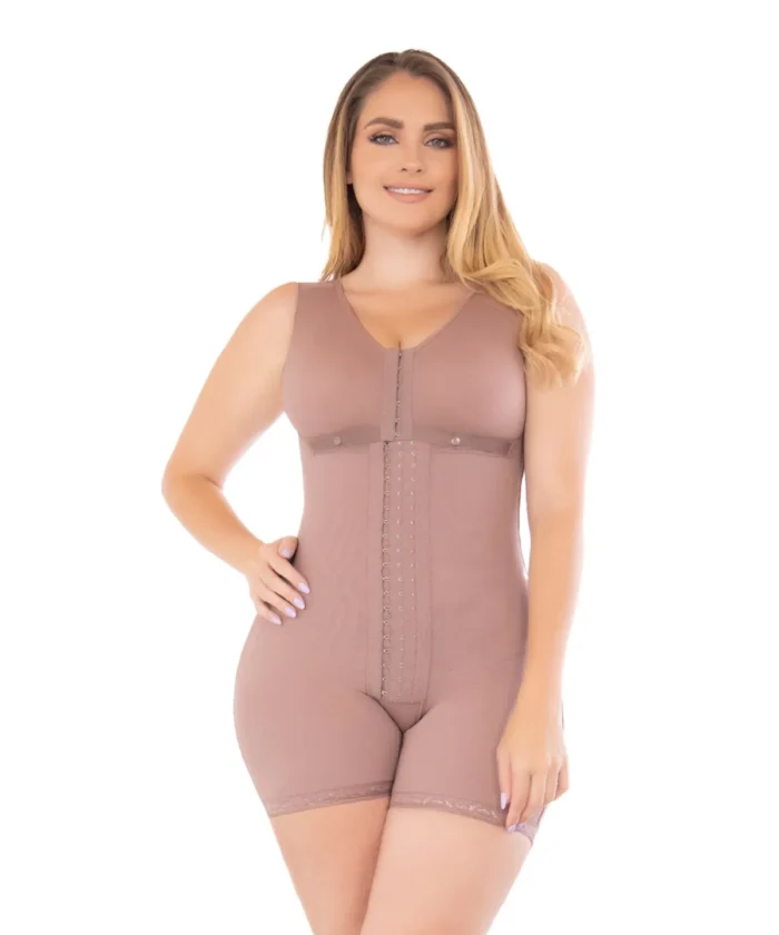 Faja postquirúrgica con brasier de alta compresión - Image 1
